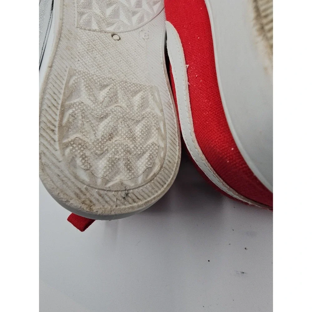 Just Be Womens Size 8 Red Canvas Lace Up Sneakers Casual Comfort Shoes